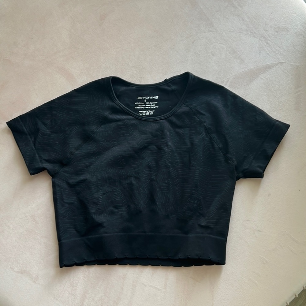 Jed North Crop Top Size Small